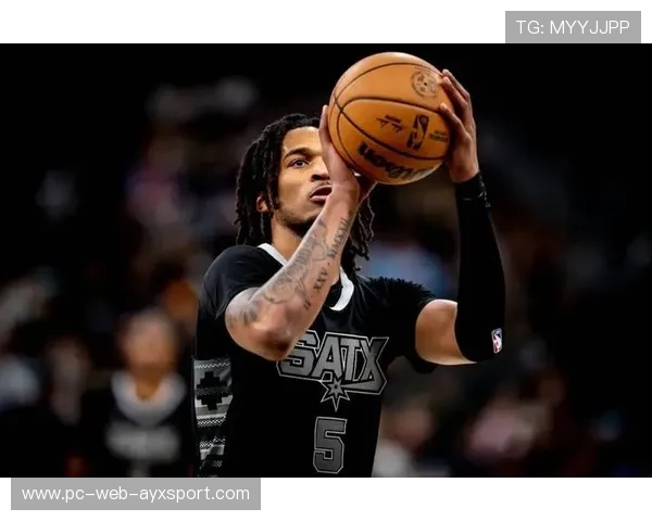 卡斯尔单场11助再进阶！马刺真控卫雏形出现