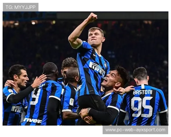 劳塔罗连续跑位撕裂防守，国际米兰前场压力巨大