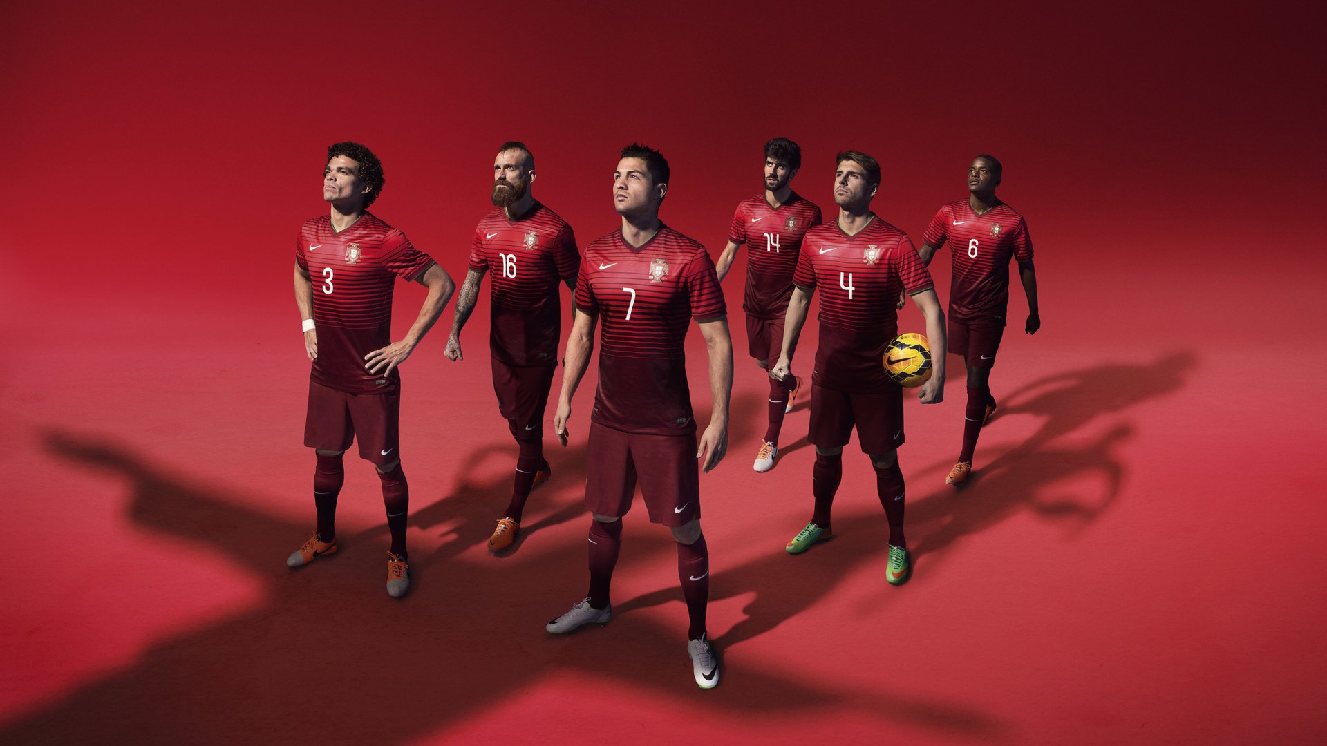 中国足球的球迷文化活动组织方案，中国足球的球迷们现在真的感到迷惘,面对